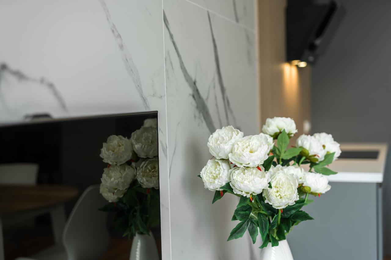 Warta View Apartments 포즈난 외부 사진