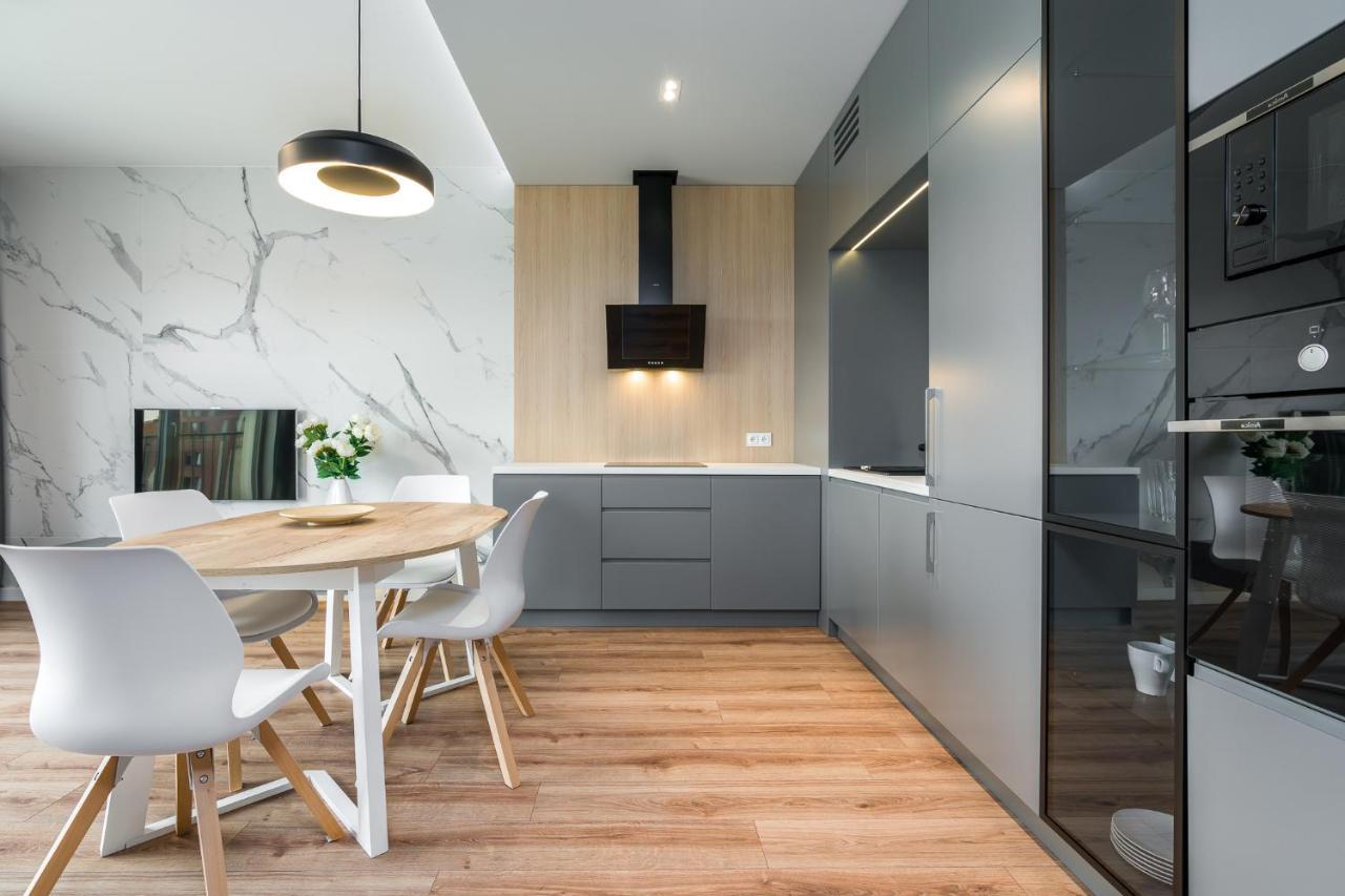 Warta View Apartments 포즈난 외부 사진